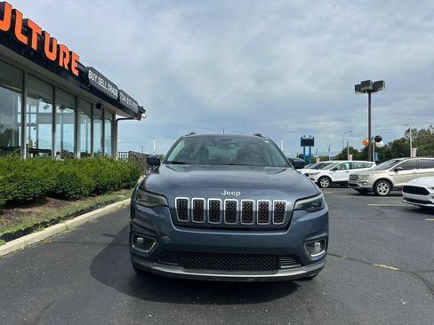Used 2020 Jeep Cherokee Limited FWD image 2