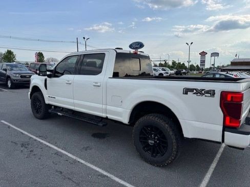 Used 2020 Ford F350 Lariat AWD/4WD image 3