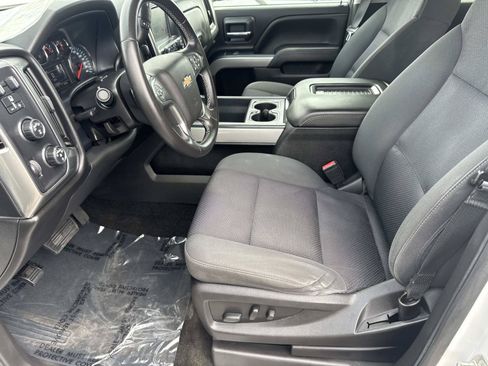 Used 2018 Chevrolet Silverado 1500 LT w/ All Star Edition AWD/4WD image 22