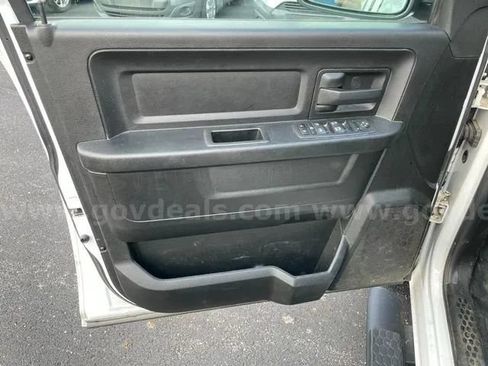 Used 2019 RAM 1500 Tradesman AWD/4WD image 16