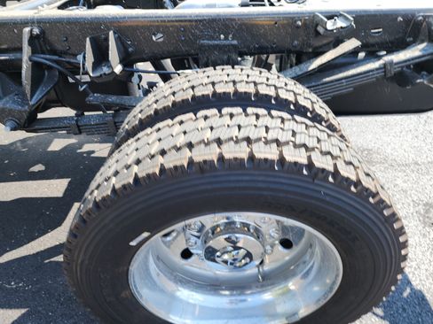 New 2026 RAM 5500 Laramie image 36