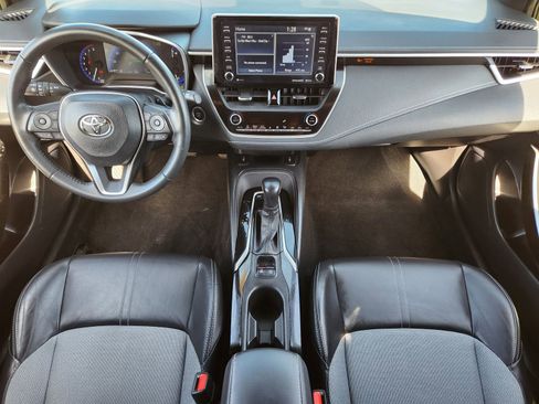 Used 2022 Toyota Corolla XSE image 29
