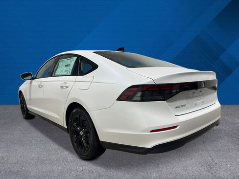 New 2025 Honda Accord SE image 6