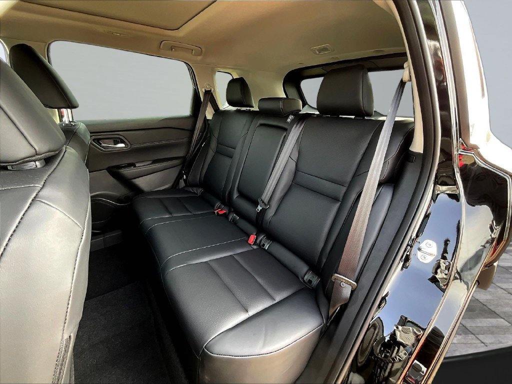 New 2026 Nissan Rogue Dark Armor AWD/4WD image 29