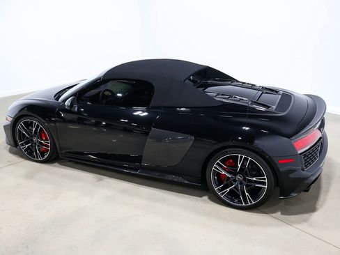 Used 2022 Audi R8 V10 performance image 24