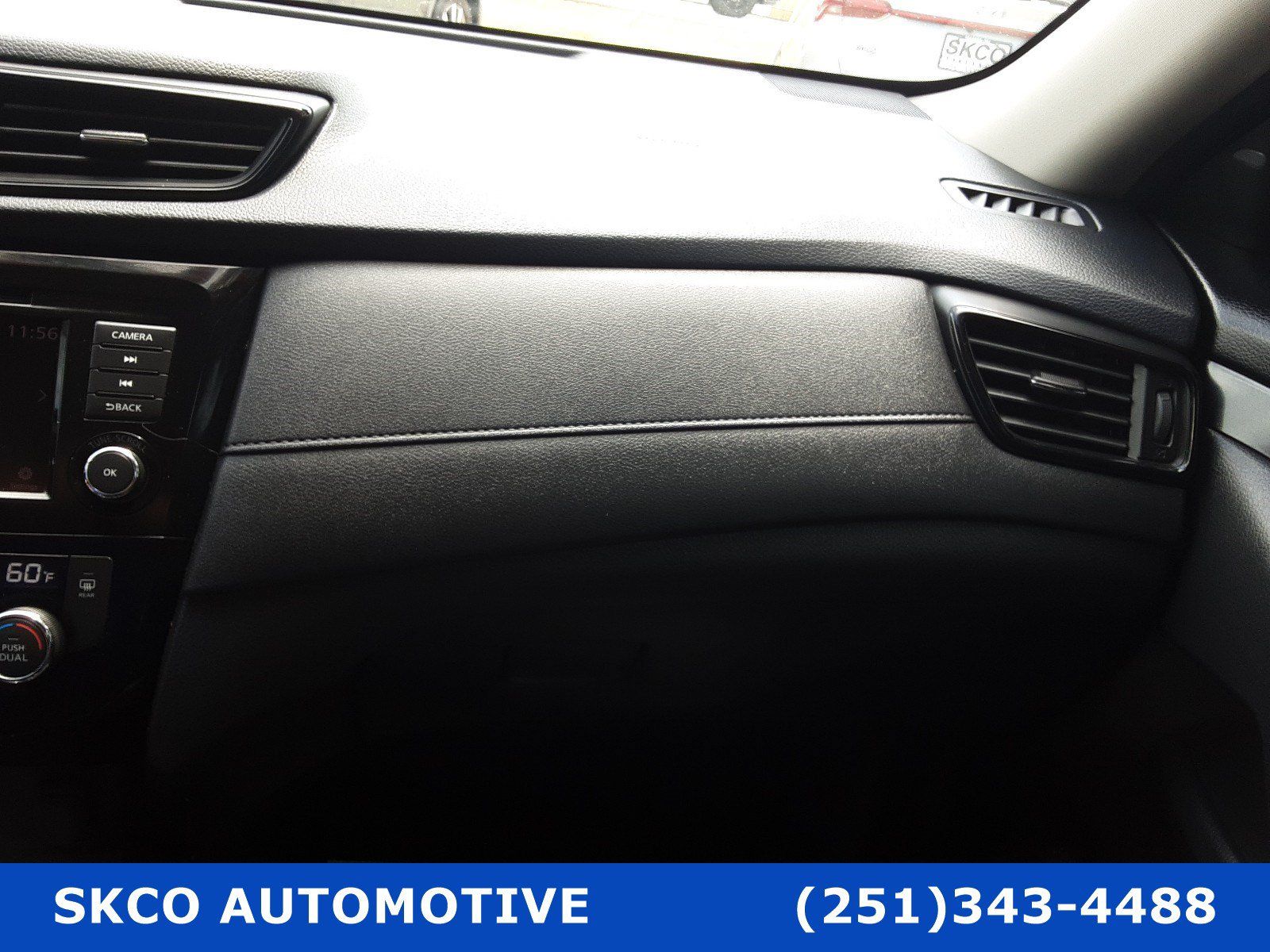 Used 2018 Nissan Rogue SV FWD image 24