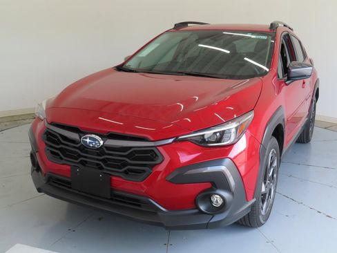Used 2025 Subaru Crosstrek 2.5i Limited w/ Crosstrek Mirror Package AWD/4WD image 8