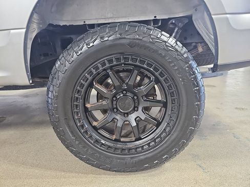 Used 2020 Ford F150 XLT w/ Equipment Group 302A Luxury AWD/4WD image 37