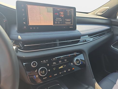 Certified 2026 INFINITI QX60 Sport AWD/4WD image 20