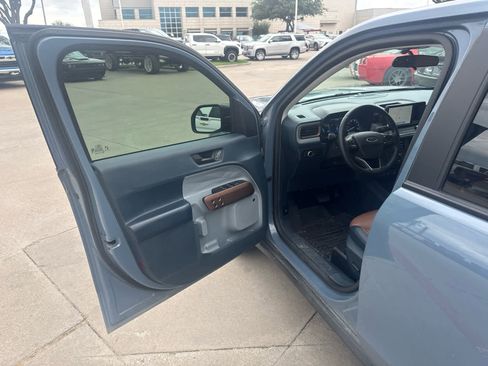 Used 2024 Ford Maverick Lariat image 5