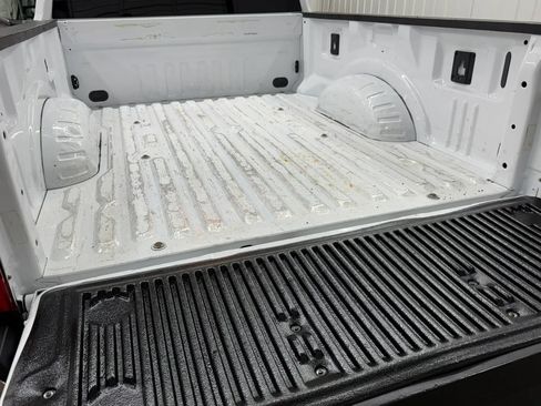 Used 2022 Ford F250 XLT AWD/4WD image 5