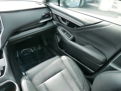 Certified 2023 Subaru Outback Limited image 11