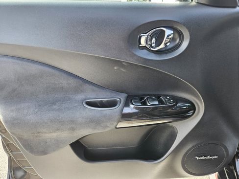 Used 2014 Nissan Juke NISMO w/ Navigation Package image 11