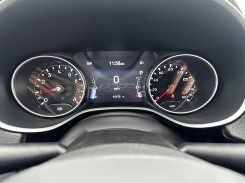 Used 2019 Jeep Compass Limited image 11