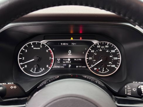 Used 2022 Nissan Rogue SL image 18