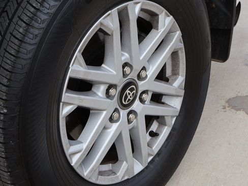 Used 2025 Toyota Tundra SR5 image 39