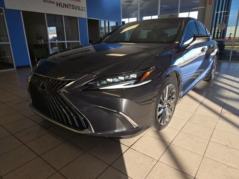 Used 2025 Lexus ES 350 Ultra Luxury image 4