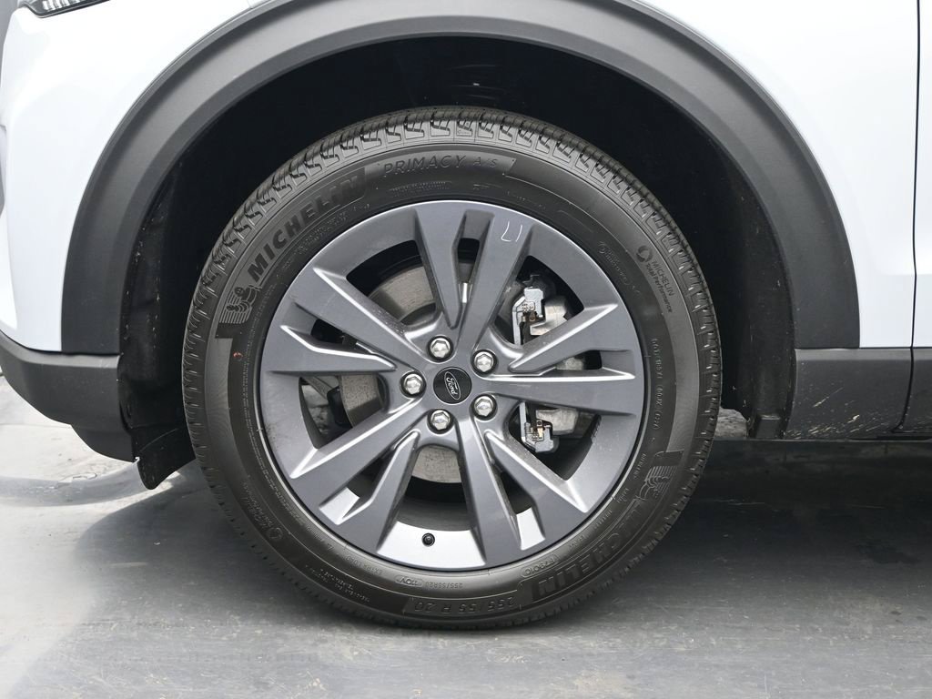 New 2026 Ford Explorer Active w/ Active Comfort Package AWD/4WD image 18