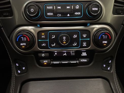 Used 2018 Chevrolet Tahoe Premier image 42