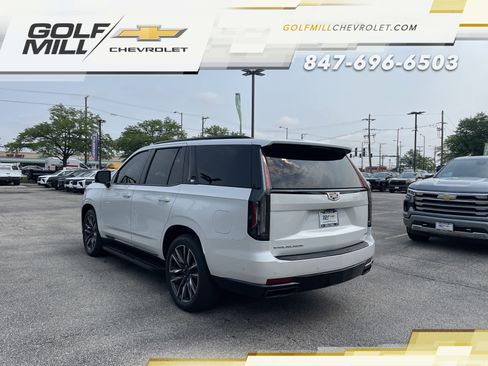 Certified 2024 Cadillac Escalade Sport Platinum w/ Heavy-Duty Trailer Package AWD/4WD image 9