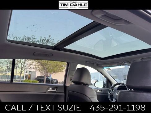 Used 2020 Kia Sportage EX w/ Option Group 15 AWD/4WD image 10