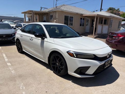 Used 2022 Honda Civic Sport image 7
