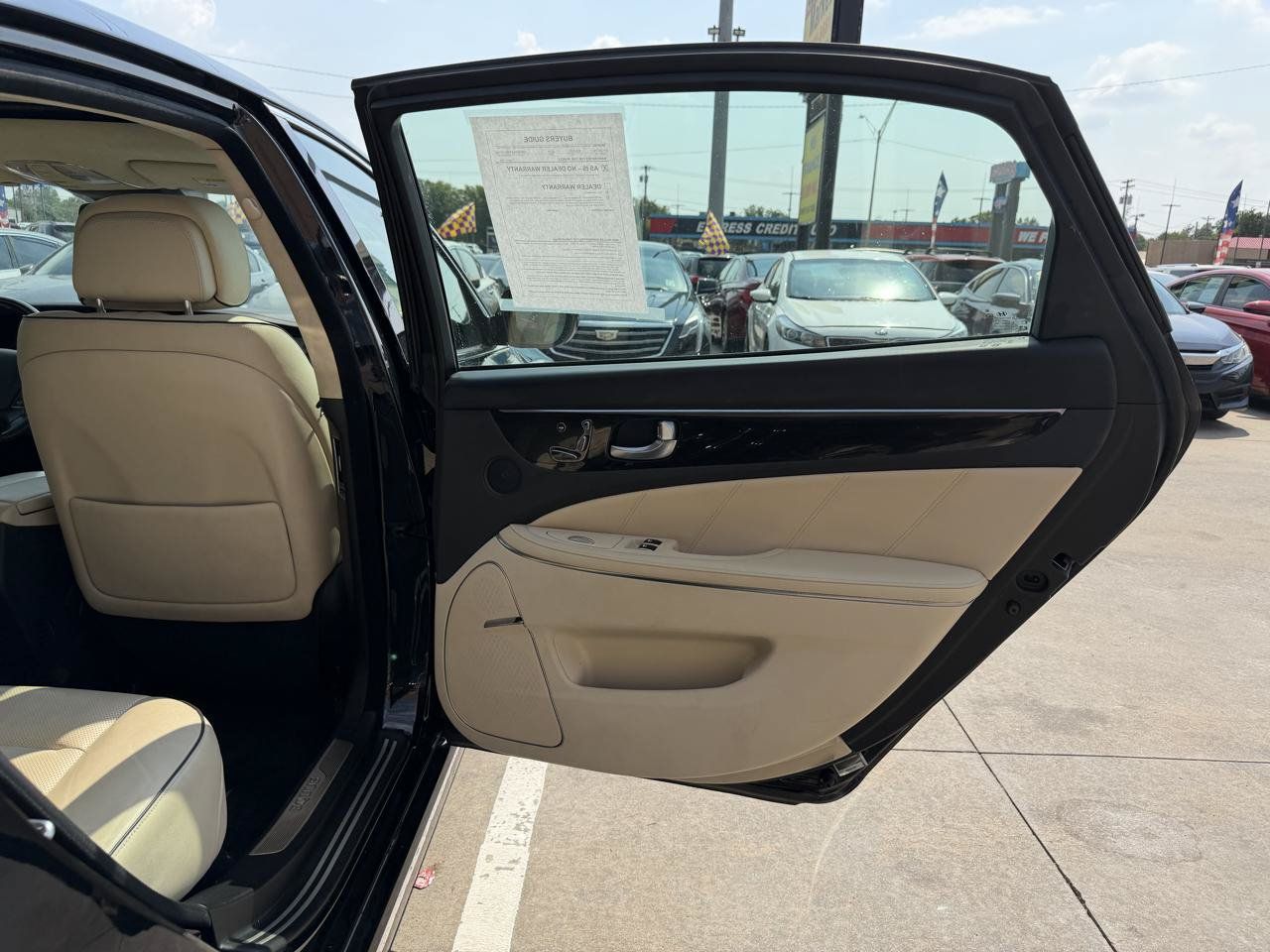 Used 2016 Hyundai Equus Signature RWD image 33