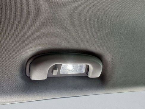 Used 2022 GMC Terrain SLE w/ Driver Convenience Package FWD image 51