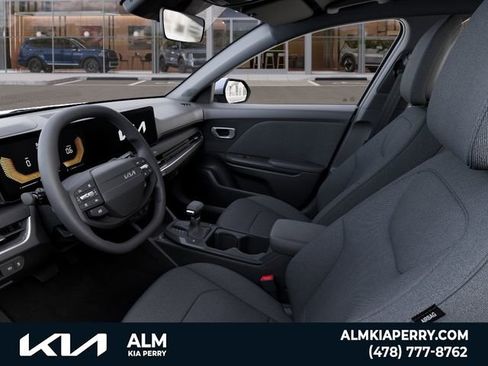 New 2026 Kia K4 LXS FWD image 17