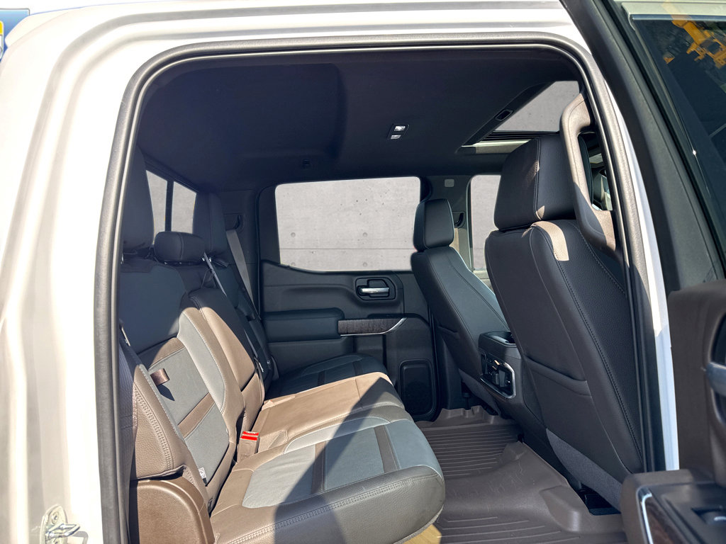 Used 2021 GMC Sierra 1500 Denali w/ Denali Ultimate Package AWD/4WD image 8