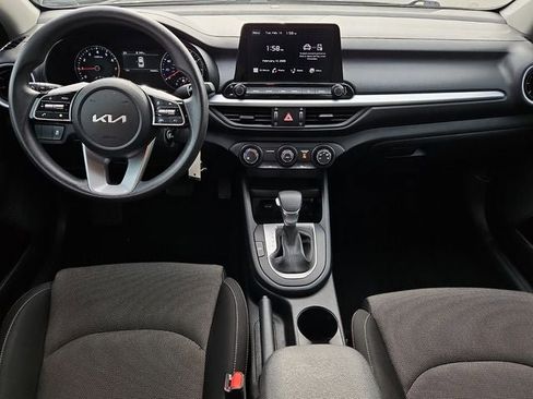 Used 2024 Kia Forte LXS image 17