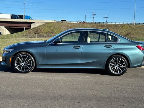 Used 2021 BMW 330i xDrive Sedan w/ Convenience Package image 6