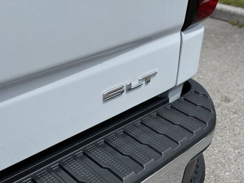 Used 2026 GMC Sierra 1500 SLT w/ SLT Premium Package image 11