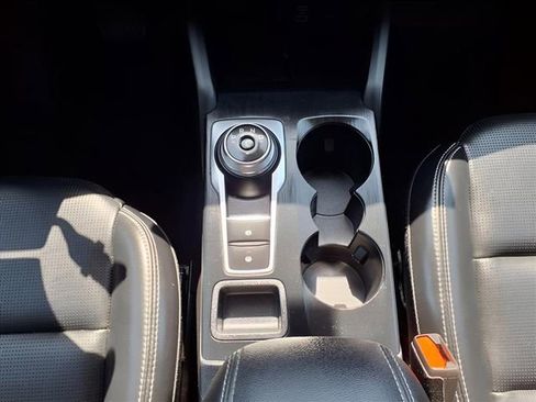 Used 2023 Ford Escape Platinum image 17