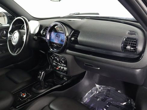 Used 2022 MINI Cooper Clubman S w/ Storage Package FWD image 9