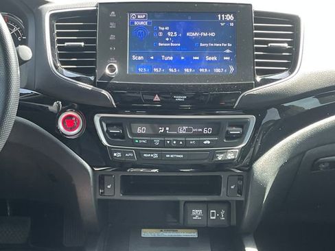 Used 2023 Honda Ridgeline Black Edition image 21