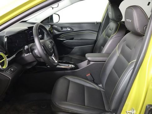 Used 2024 Chevrolet Trax ACTIV w/ Driver Confidence Package FWD image 16