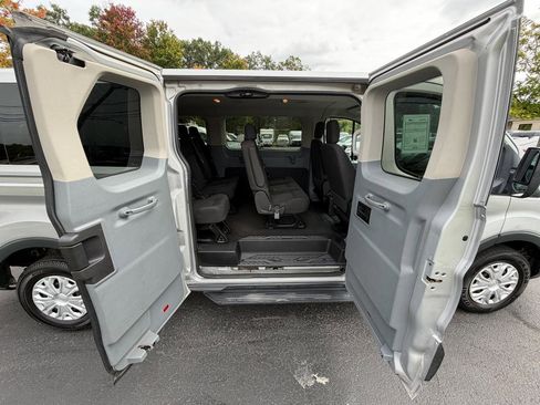 Used 2016 Ford Transit 350 XLT RWD image 24