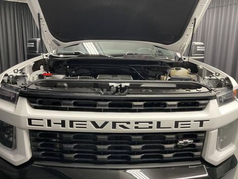 Used 2023 Chevrolet Silverado 2500 Custom w/ Custom Value Package AWD/4WD image 16