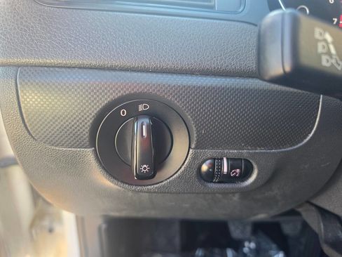 Used 2016 Volkswagen Jetta S FWD image 33