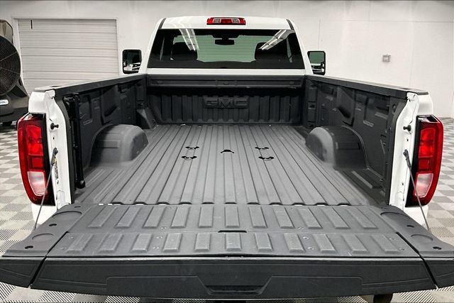 Used 2022 GMC Sierra 3500 SLE w/ SLE Convenience Package AWD/4WD image 27