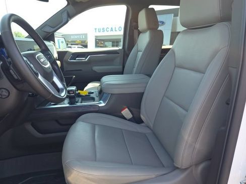 Used 2026 GMC Sierra 1500 SLT w/ SLT Premium Plus Package AWD/4WD image 9