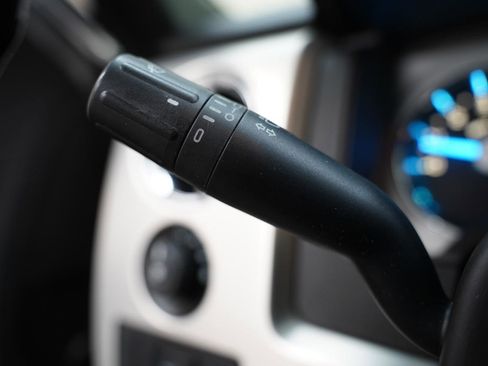 Used 2014 Ford F150 Platinum image 14