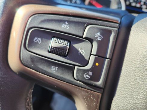 Used 2021 Chevrolet Silverado 2500 High Country image 45