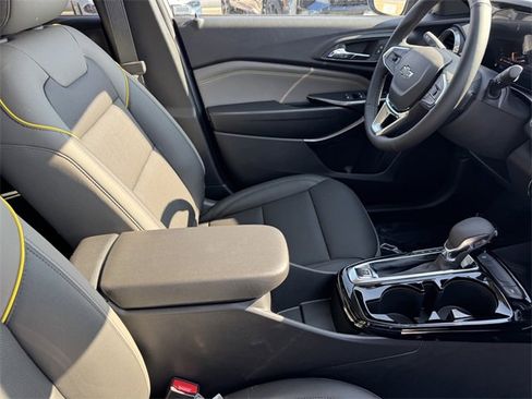 New 2026 Chevrolet Trax ACTIV w/ Sunroof Package image 7