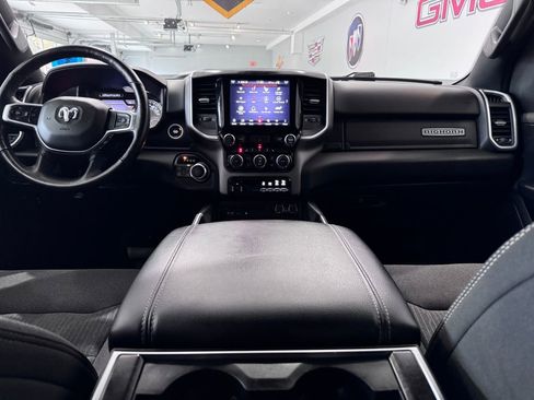 Used 2019 RAM 1500 Big Horn image 12