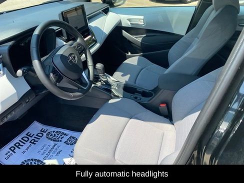 Used 2026 Toyota Corolla SE FWD image 6