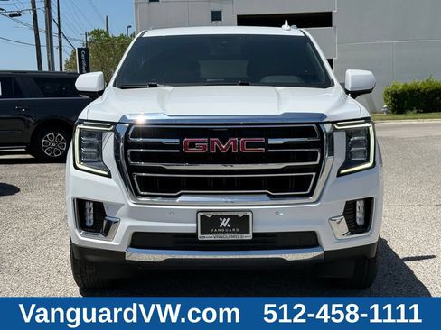 Used 2023 GMC Yukon XL SLT AWD/4WD image 4