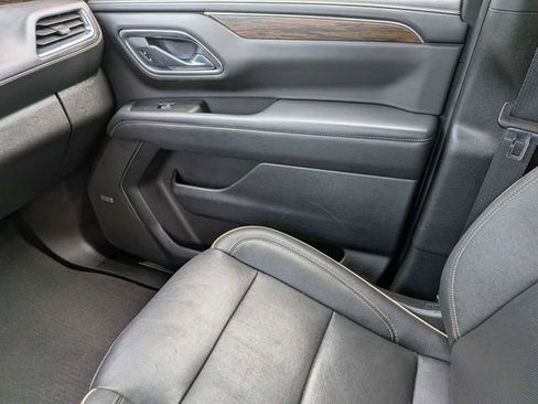 Used 2023 Chevrolet Tahoe Premier AWD/4WD image 18
