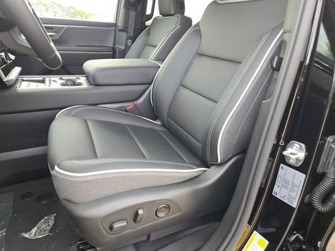 New 2026 GMC Sierra EV Elevation image 26